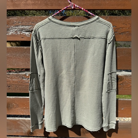 Green Free People army long sleeve top - Picture 2 of 4